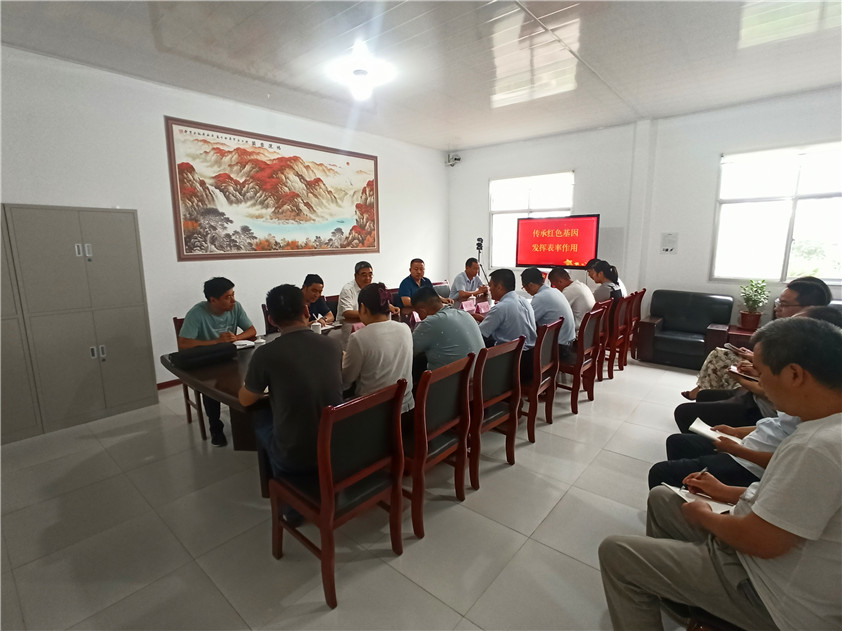 博陽機械“傳承紅色基因，發(fā)揮表率作用”主題黨日活動圓