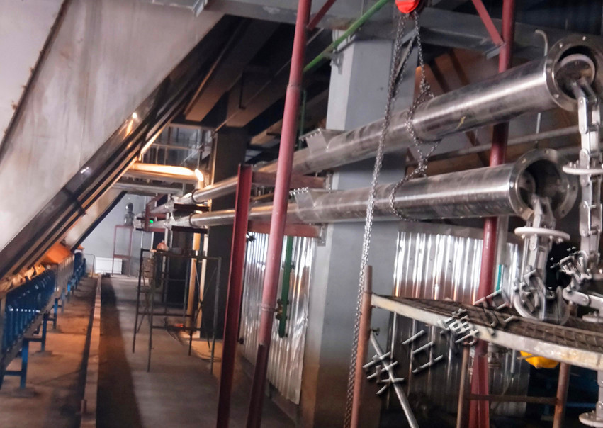 滑石粉管鏈?zhǔn)捷斔蜋C(jī)相比其他輸送設(shè)備好在哪？