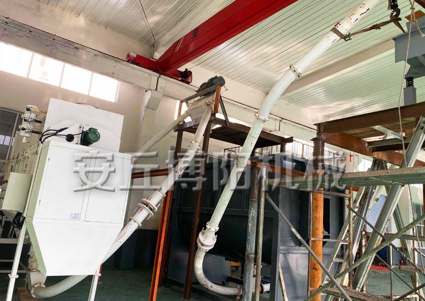 鈣粉管鏈?zhǔn)捷斔蜋C在使用中應(yīng)該如何進行維護呢?