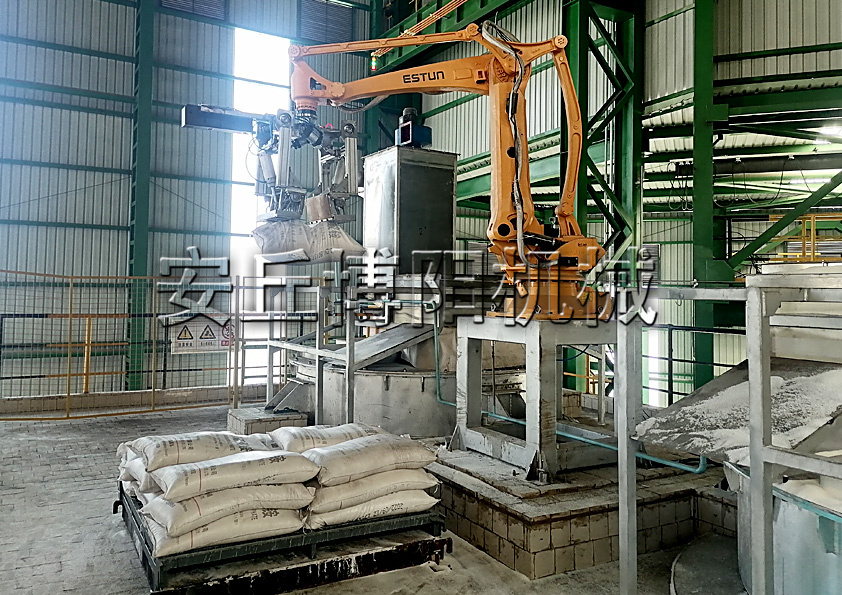 煤粉自動(dòng)拆垛機(jī)器人如何實(shí)現(xiàn)高效節(jié)能作業(yè)？