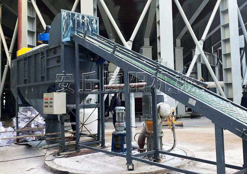 活性炭自動拆袋機(jī)主要由哪些部分組成呢？